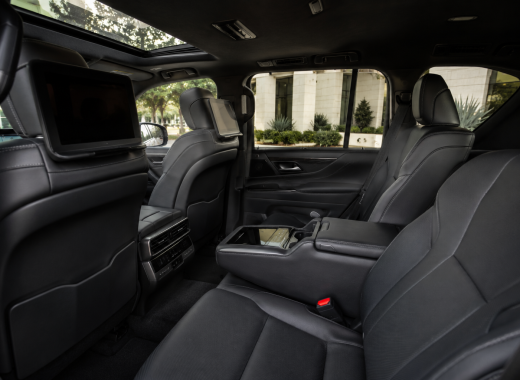 2024 Lexus LX 600 For rent