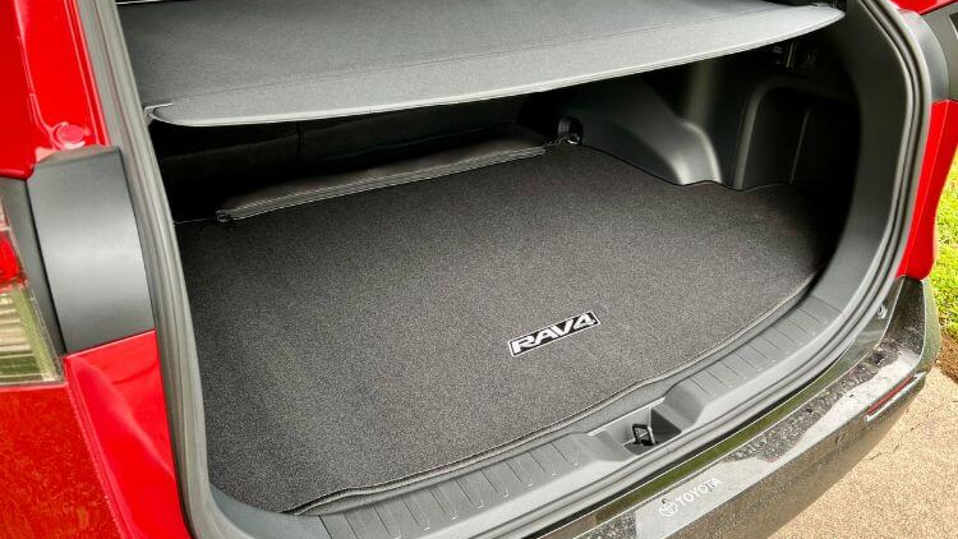 Toyota RAV4 Prime XSE AWD 2024