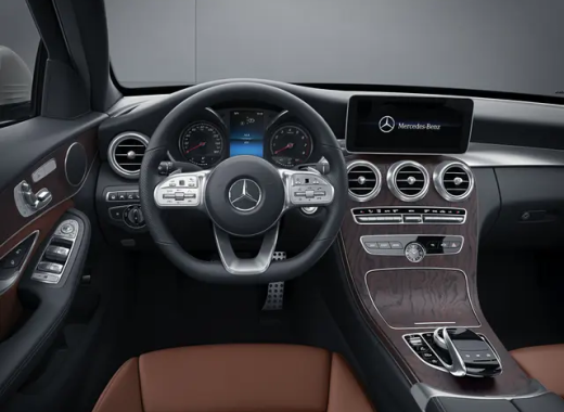 Mercedes-Benz C300 4MATIC 2024
